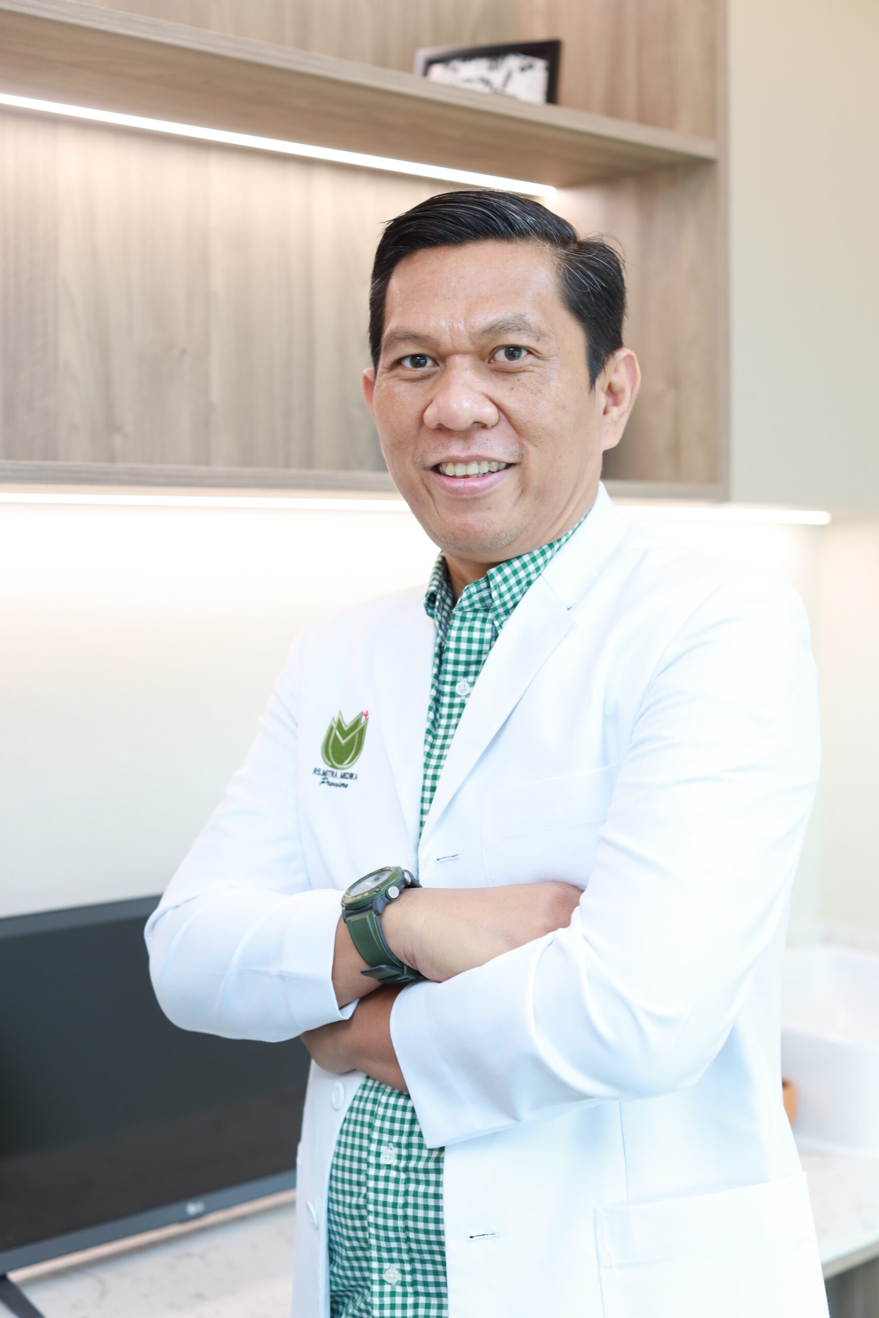 KLINIK SPESIALIS OFTALMOLOGY - RS Mitra Medika Premiere