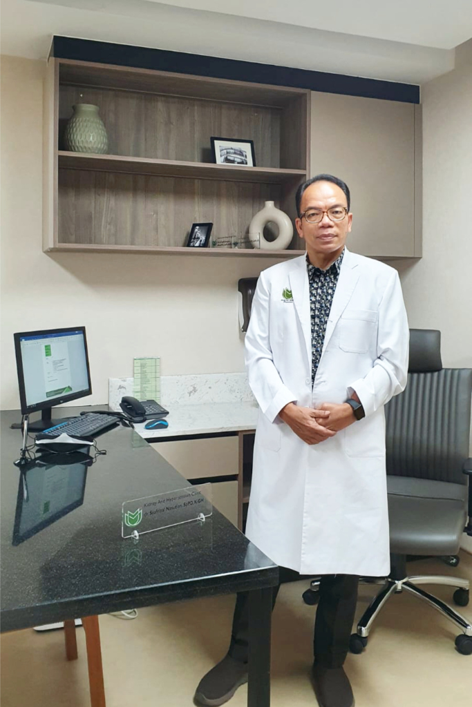Dokter Spesialis Penyakit Dalam, Konsultan Gastroenterohepatologi Medan RS Mitra Medika Premiere